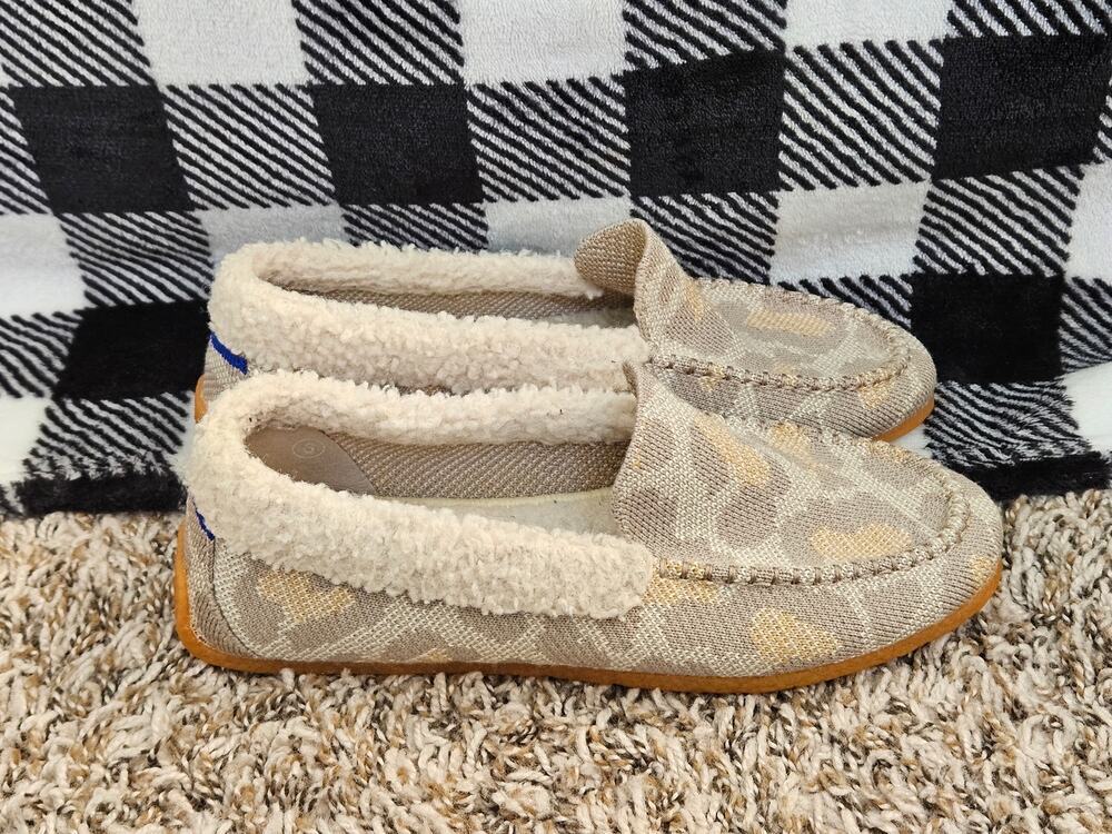 Rothy's Women's Loafer Slippers Leopard Sherpa Trim Beige W6 Read Description